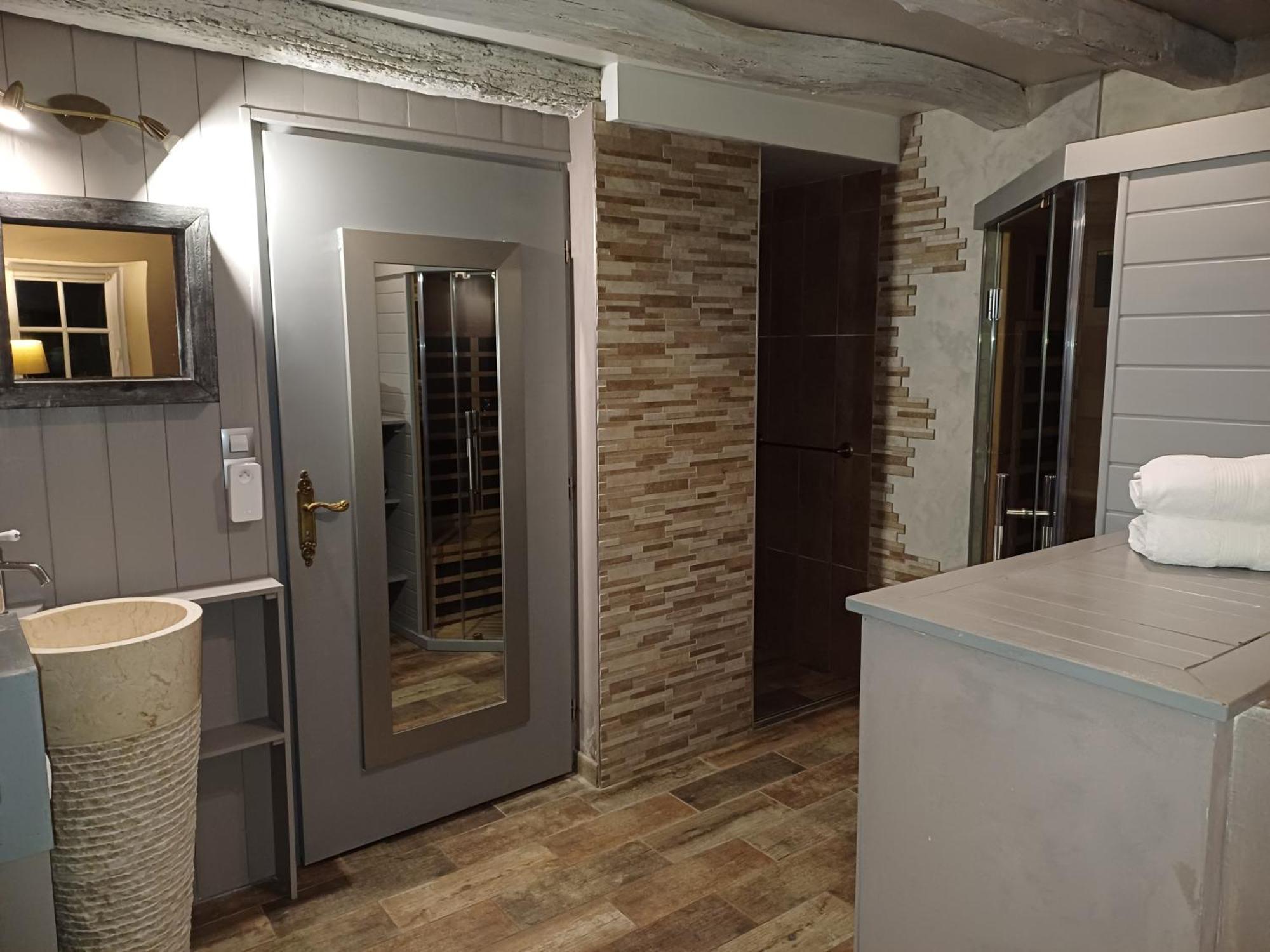 Domaine De Vandenesse Et Spa Exteriör bild