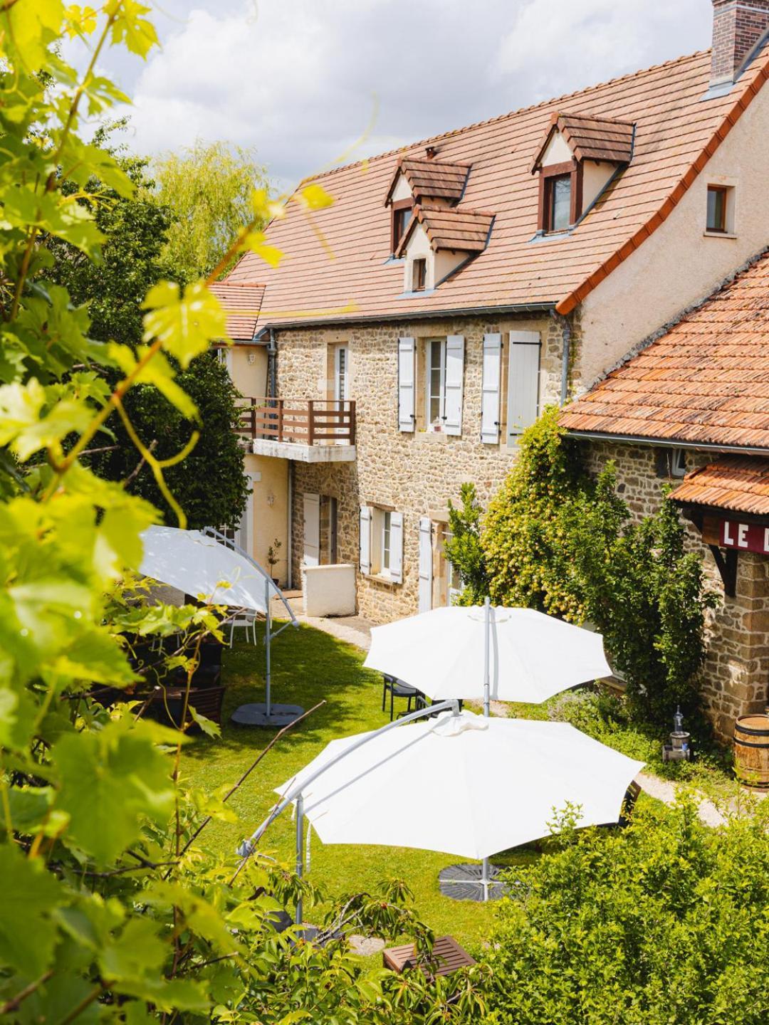 Domaine De Vandenesse Et Spa Exteriör bild